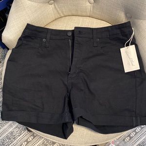Universal Thread | Black High Rise Midi Shorts